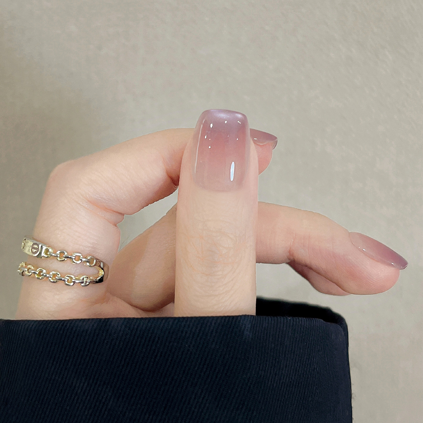 手工款穿戴甲短款2026新款高级感淡紫色渐变猫眼指甲贴片悦动旋律,淘宝优惠券,粉丝福利购,淘宝优惠卷