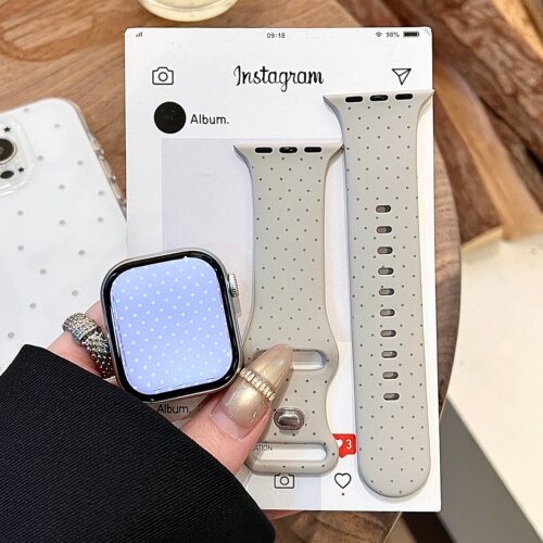 启乾 韩系ins小波点适用iwatchs11/10苹果Applewatch9手表表带SE8星光色硅胶透气7运动6/5/4小众新颖潮流时髦 - 图1