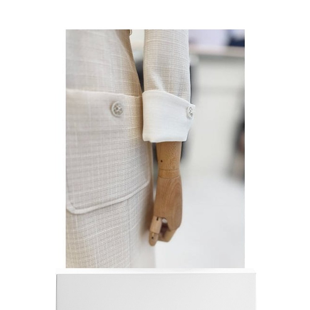 韩国直邮JJ JIGOTT [釜山] [JJGOTT] 袖口彩色纽扣装饰连衣裙 GP4 - 图3