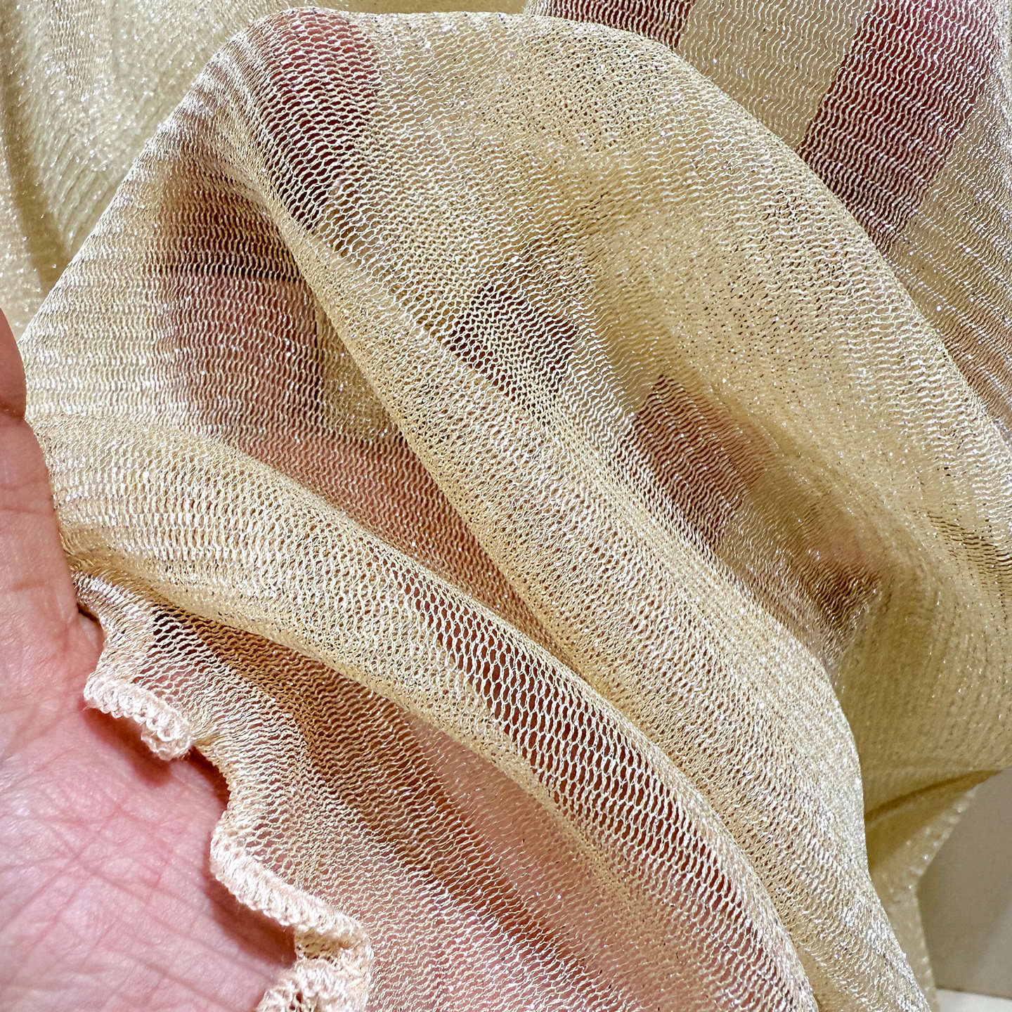 半高领亮丝网纱打底衫女秋冬2025新款木耳边叠穿蕾丝内搭透视薄纱,淘宝优惠券,粉丝福利购,淘宝优惠卷