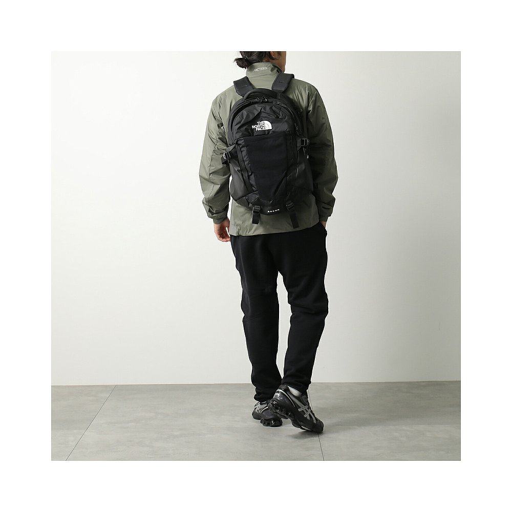 日本直邮THE NORTH FACE Recon 背包 (NF0A52SH) 男女刺绣 Logo4H - 图0