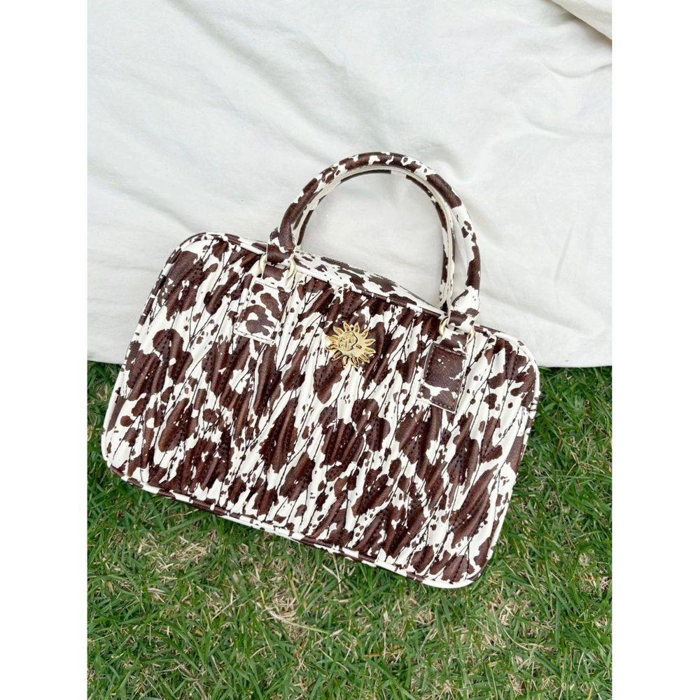 1h可退 日本直邮EVRIS 女装 宽版方形链条包 BOHO风牛纹设计 3726,淘宝优惠券,粉丝福利购,淘宝优惠卷