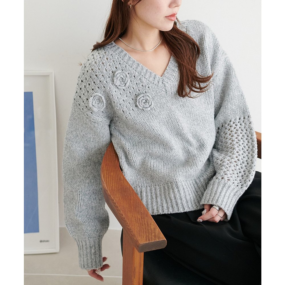 1h可退 日本直邮Discoat 女装 宽松针织 花朵装饰套头衫 DCZ10524 - 图2