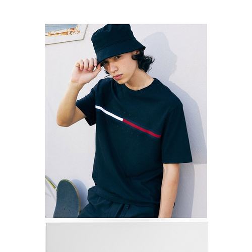 日本直邮TOMMY HILFIGER TINO男士T恤 TO3203EM012575女装 - 图3