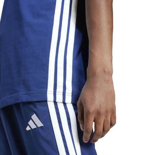 日本直邮adidas 男士Essentials三条纹单针织短袖T恤 [KTF02-JE63 - 图3