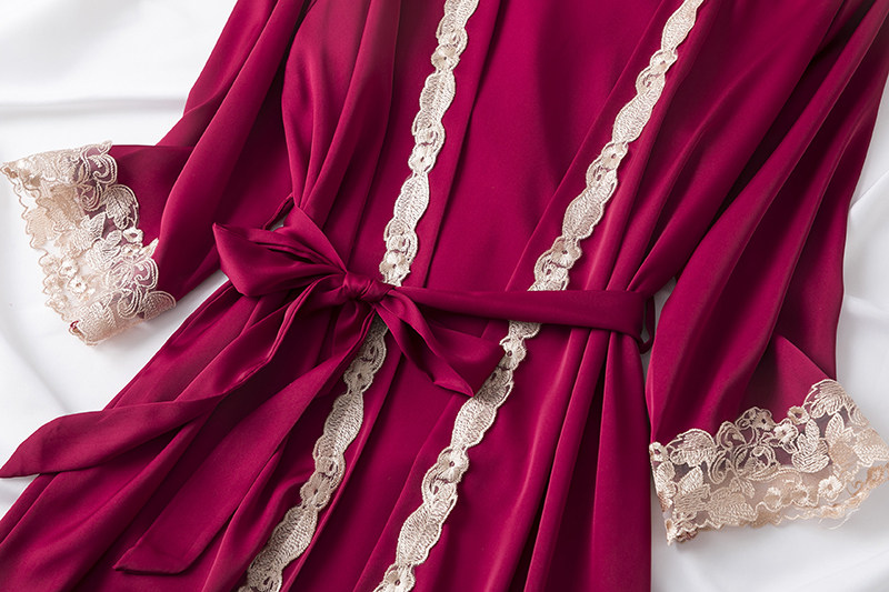 吊带春秋带可外穿两件套诱惑睡裙 向娜睡袍/浴袍