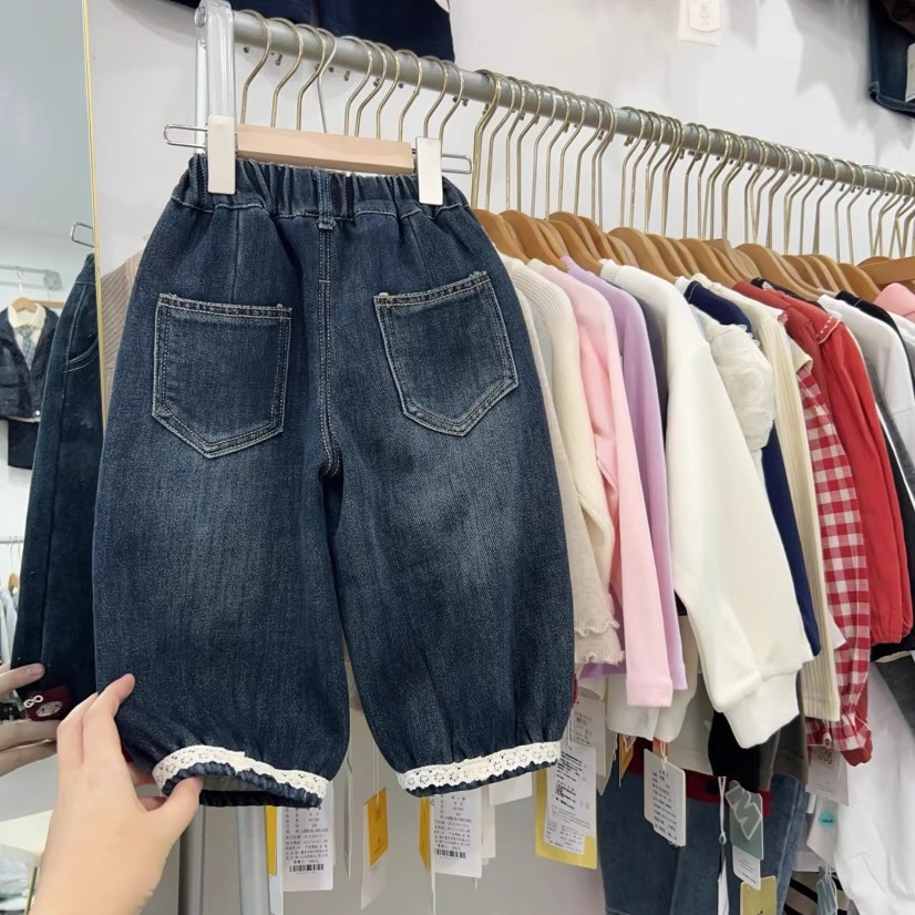 蕾丝花边女童加绒牛仔裤冬季加厚保暖休闲裤儿童kt猫女孩一体绒裤 - 图2