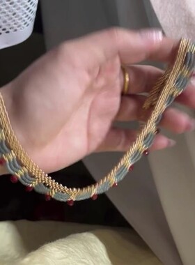 多层蕾丝红蓝撞色串珠项链女2025新款民族风复古宫廷颈链