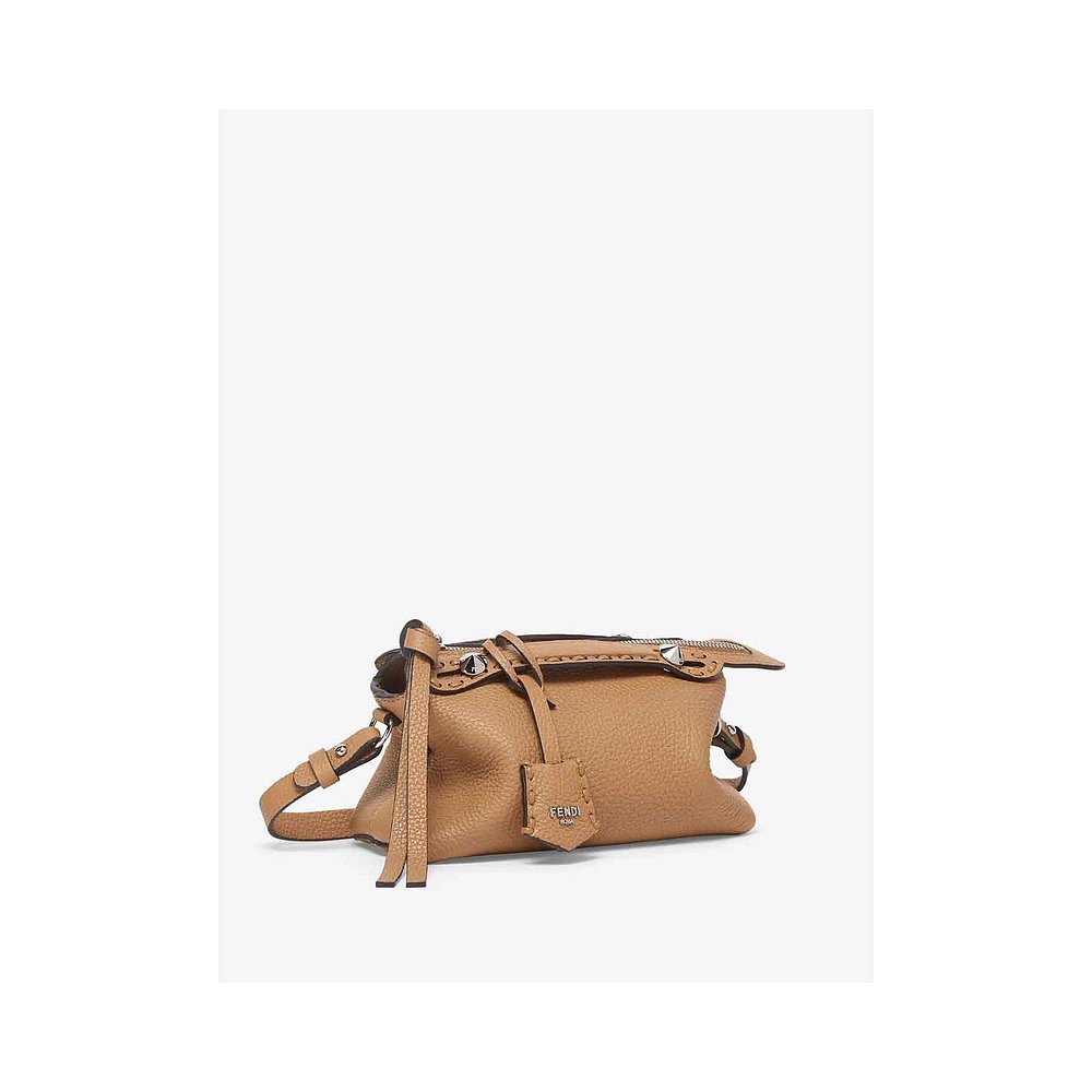 1h可退 欧洲直邮FENDI 女士斜挎包8BS098ASU2F0EMR - 图0