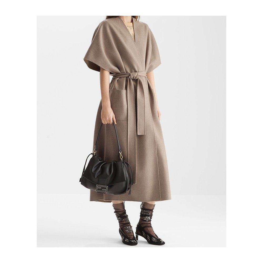 香港直邮Fendi 芬迪 女士 Mamma Baguette 大号单肩包 8BR834AQ0D,淘宝优惠券,粉丝福利购,淘宝优惠卷