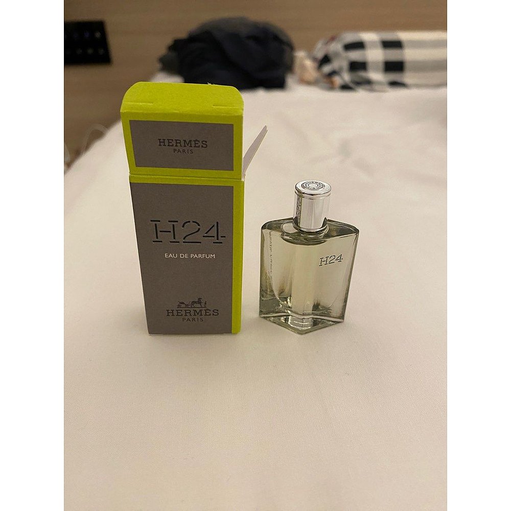 欧洲直邮爱马仕H24男士浓香Q版中样香水 HERMES H24 EDP 5 ML - 图2