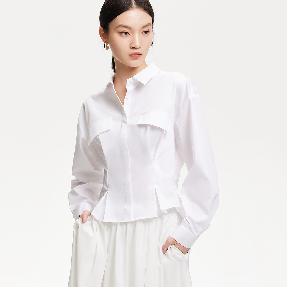 Vero Moda奥莱衬衫女2025秋季新款商场同款尖领纽扣门襟收腰上衣 - 图1