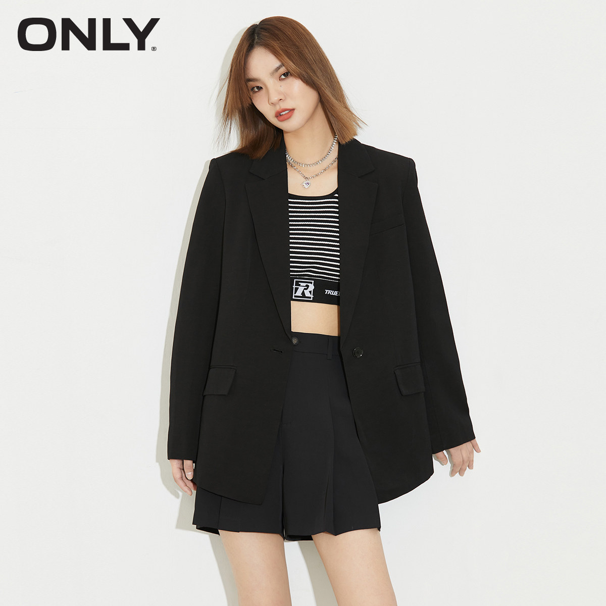  ONLYoutlets店西装