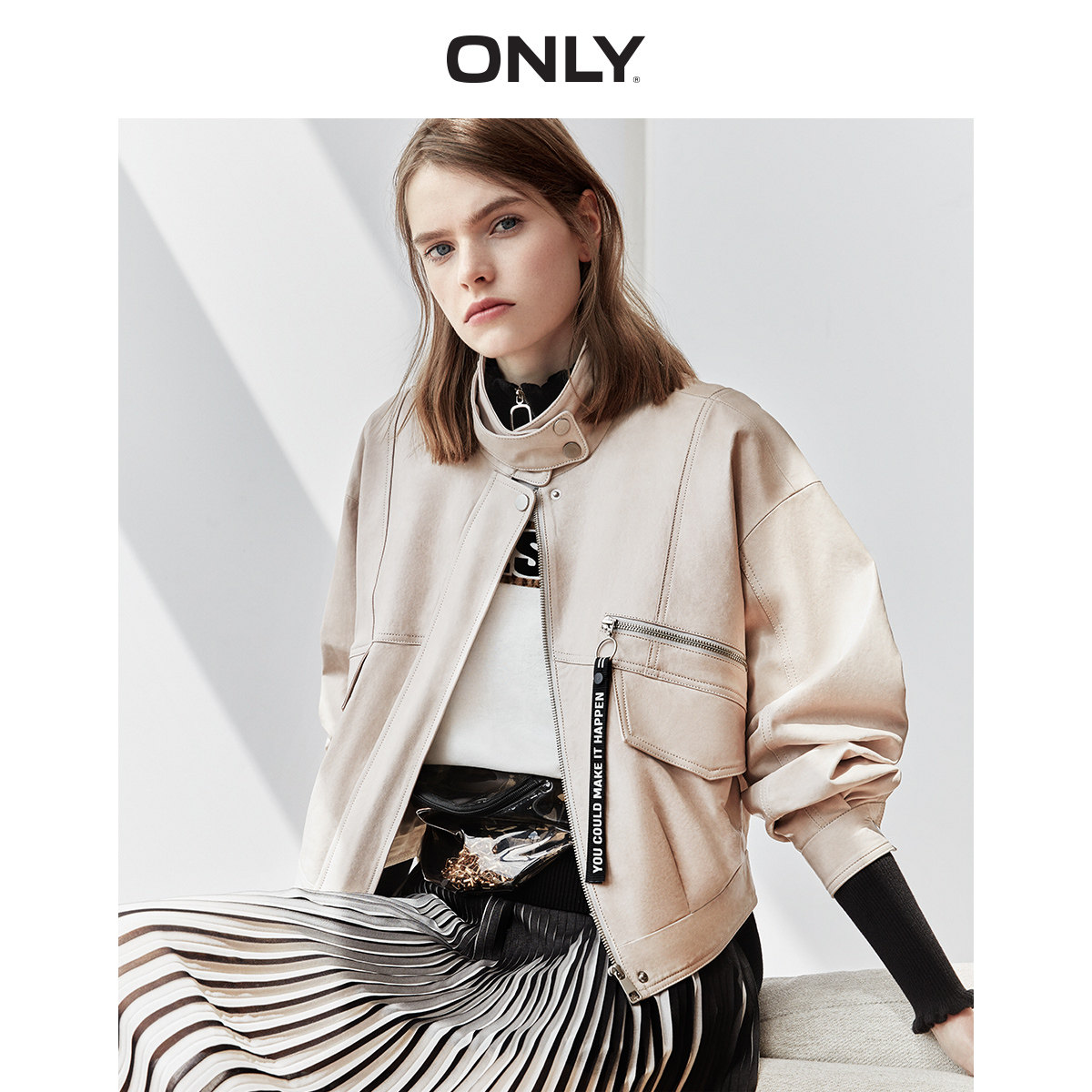 only冬季新款绵羊皮字母飘带皮衣 ONLYoutlets店皮衣