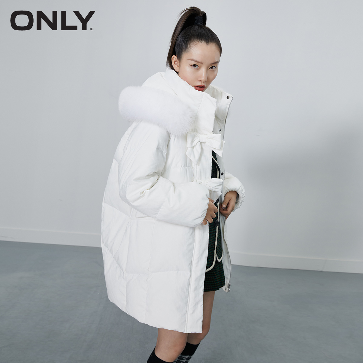 only2021冬季新款蝴蝶结羽绒服 ONLYoutlets店羽绒服