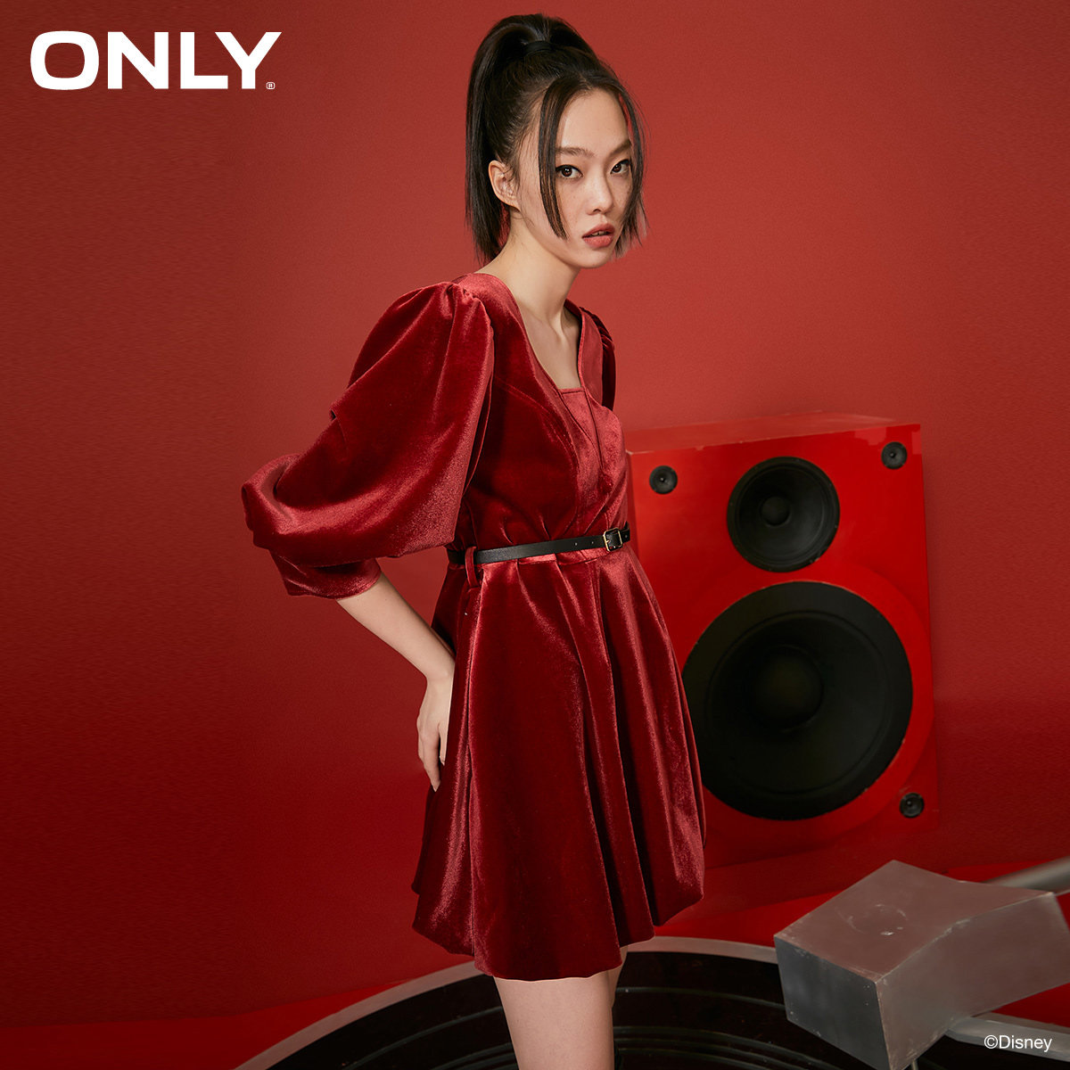 only2021夏季新款灯笼袖红色连衣裙 ONLYoutlets店连衣裙