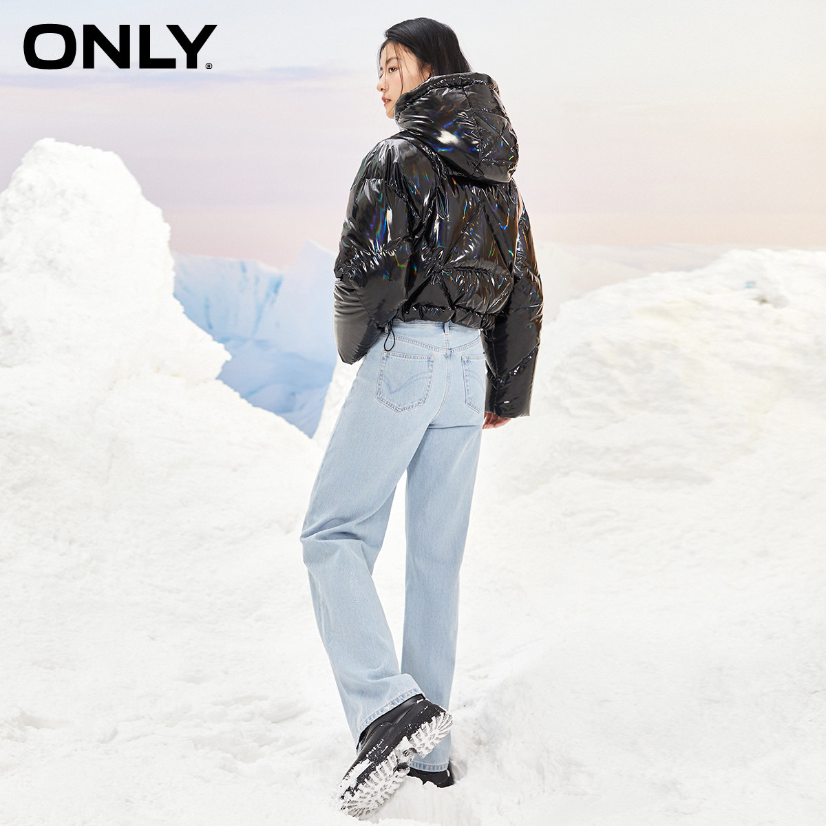 only奥莱冬季亮面短款宽松羽绒服 ONLYoutlets店羽绒服