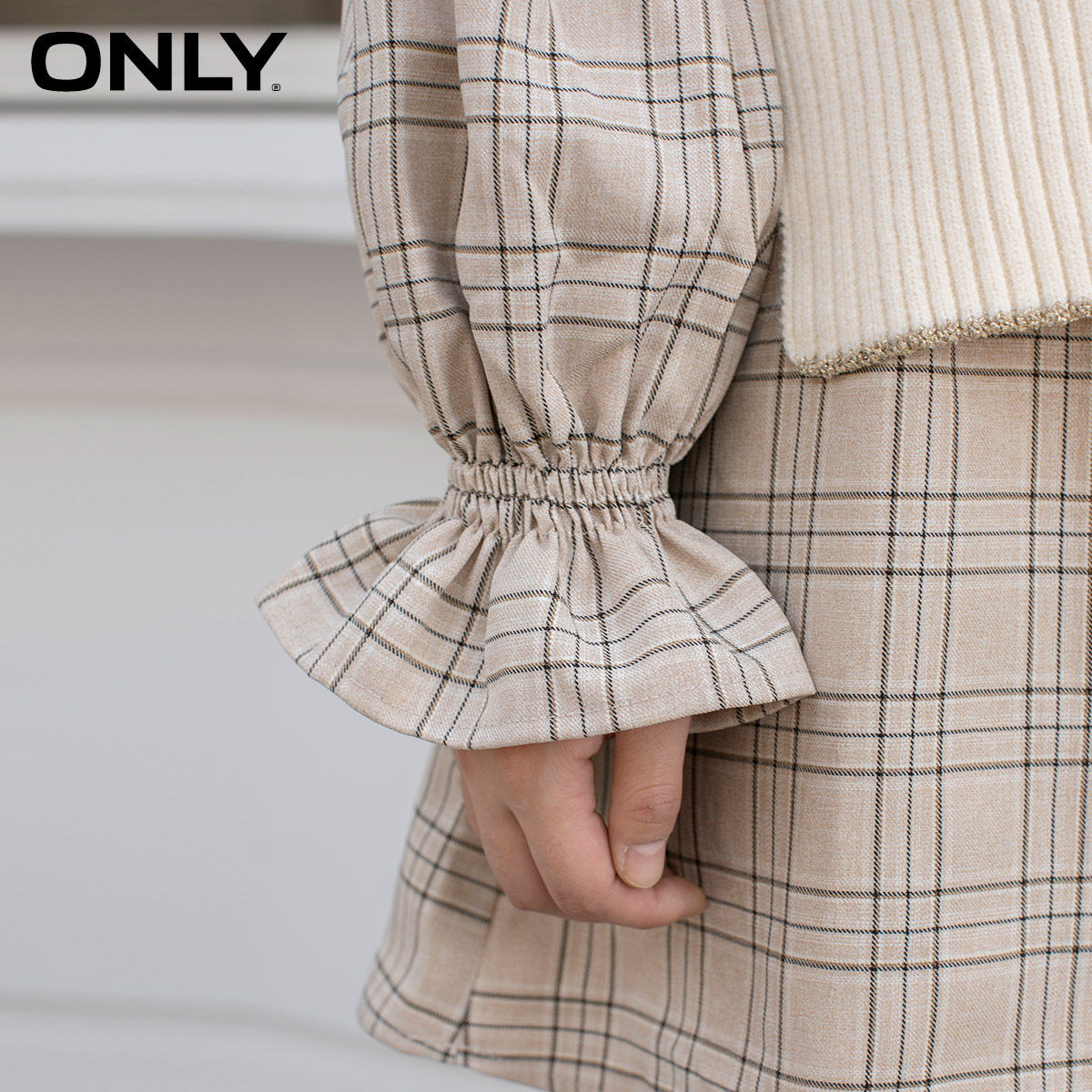 only2021学院风短款针织马甲连衣裙 ONLYoutlets店连衣裙