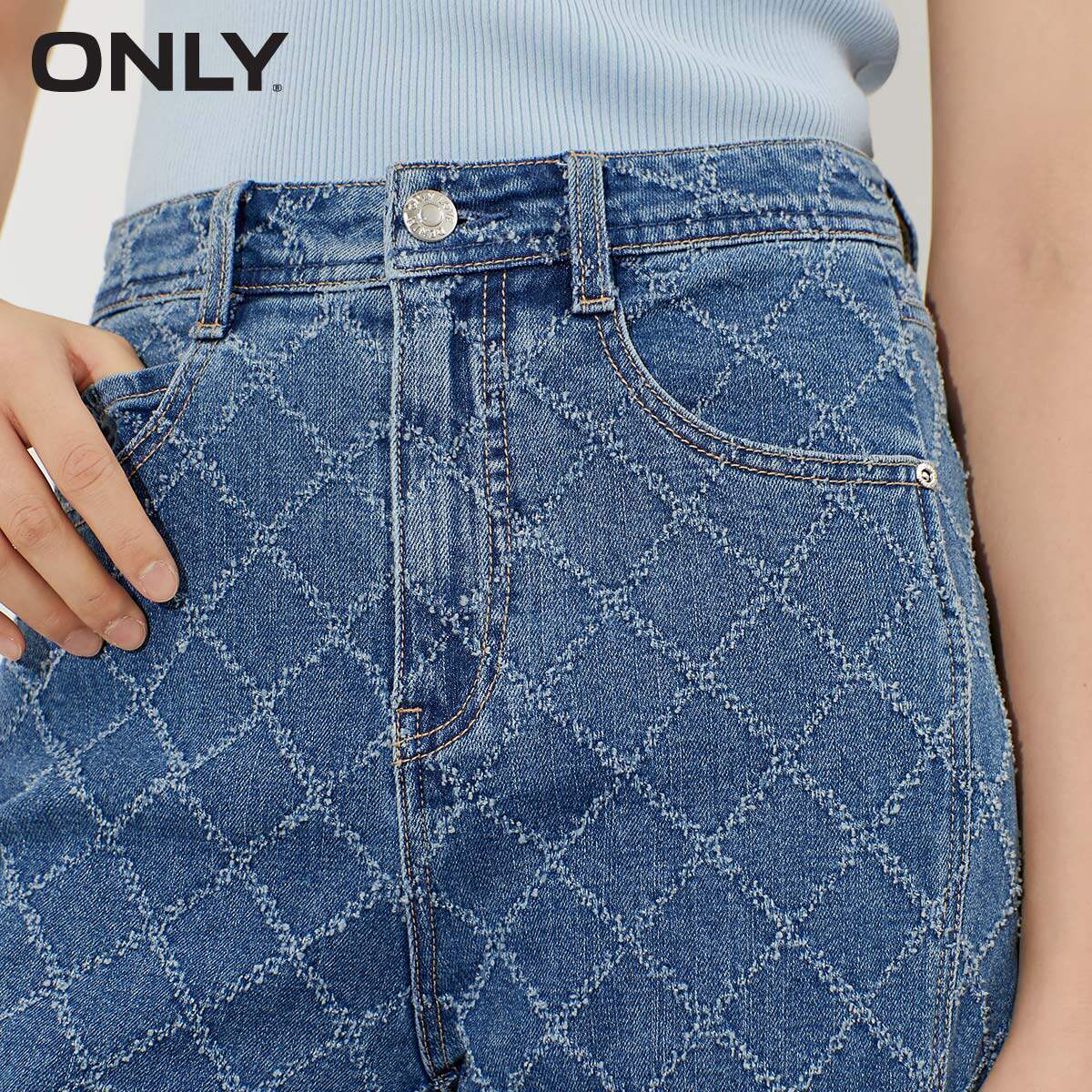 only2021冬季新款菱形钩花牛仔裤 ONLYoutlets店牛仔裤