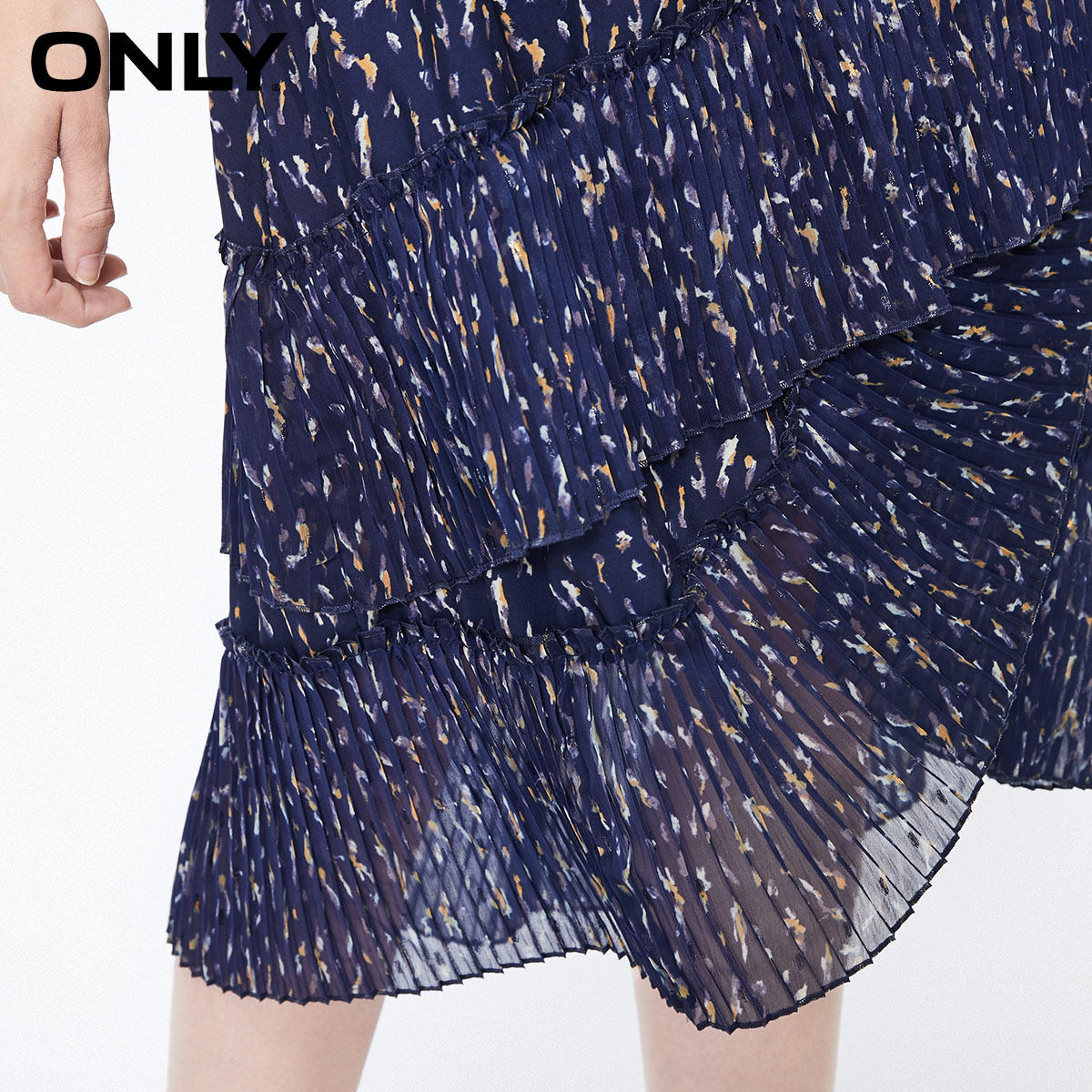  ONLYoutlets店连衣裙