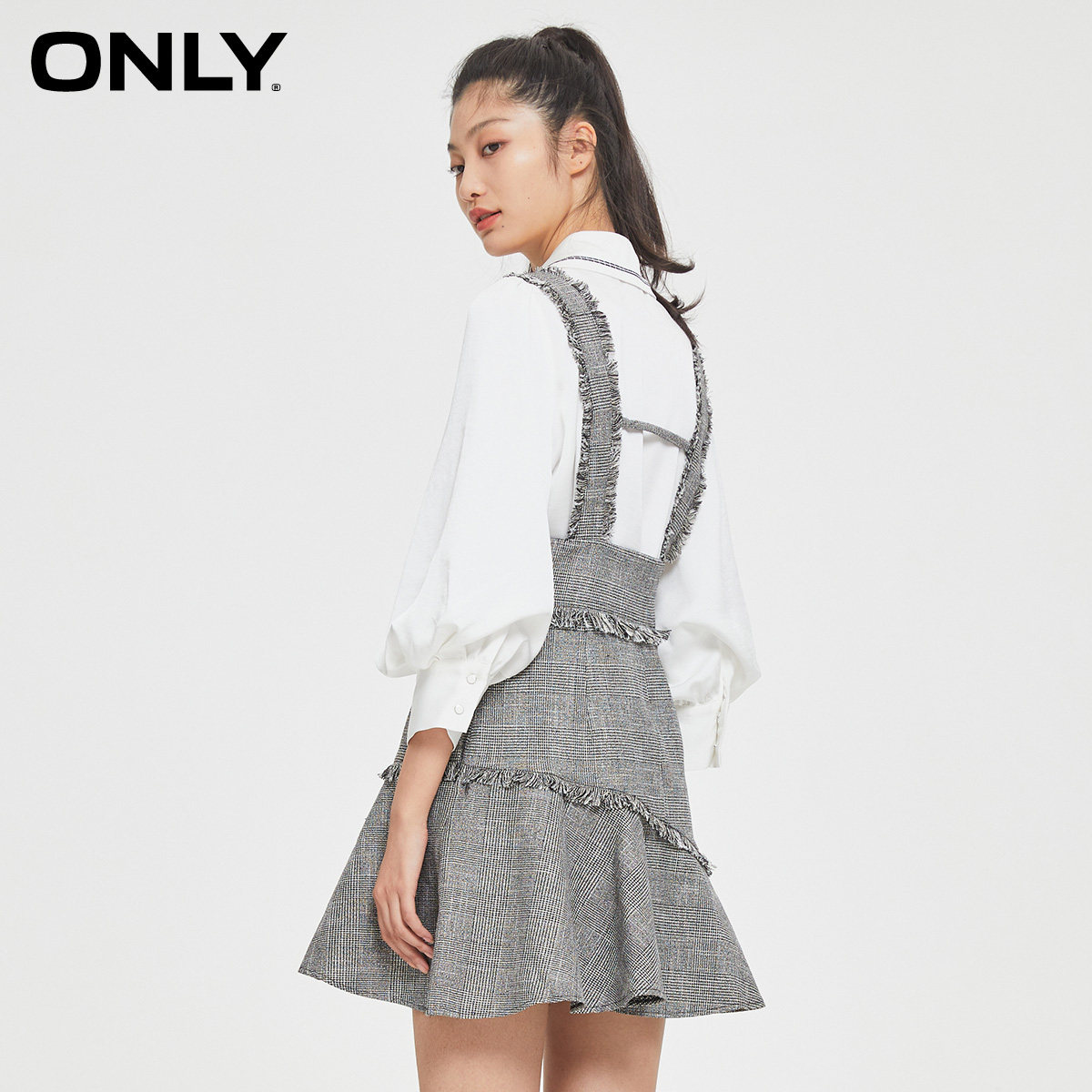 only2022春季新款毛边装饰连衣裙 ONLYoutlets店连衣裙