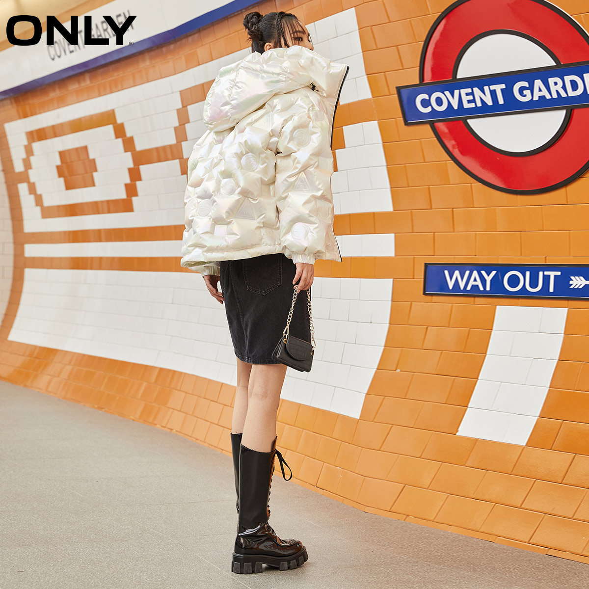 only冬季新款潮流宽松字母羽绒服 ONLYoutlets店羽绒服