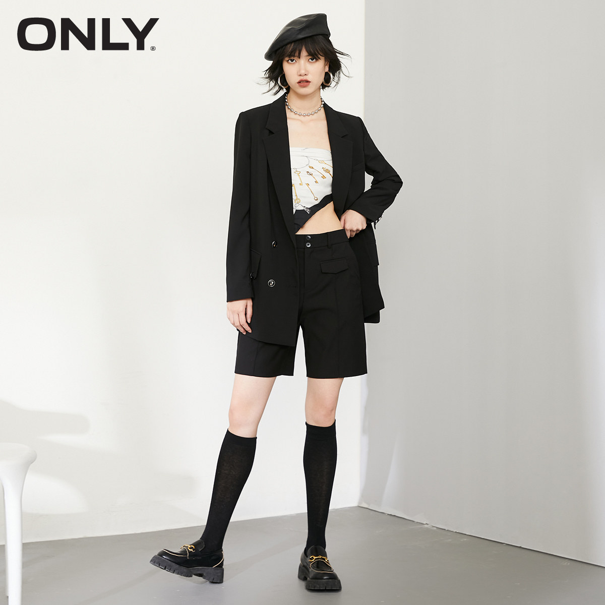  ONLYoutlets店西装