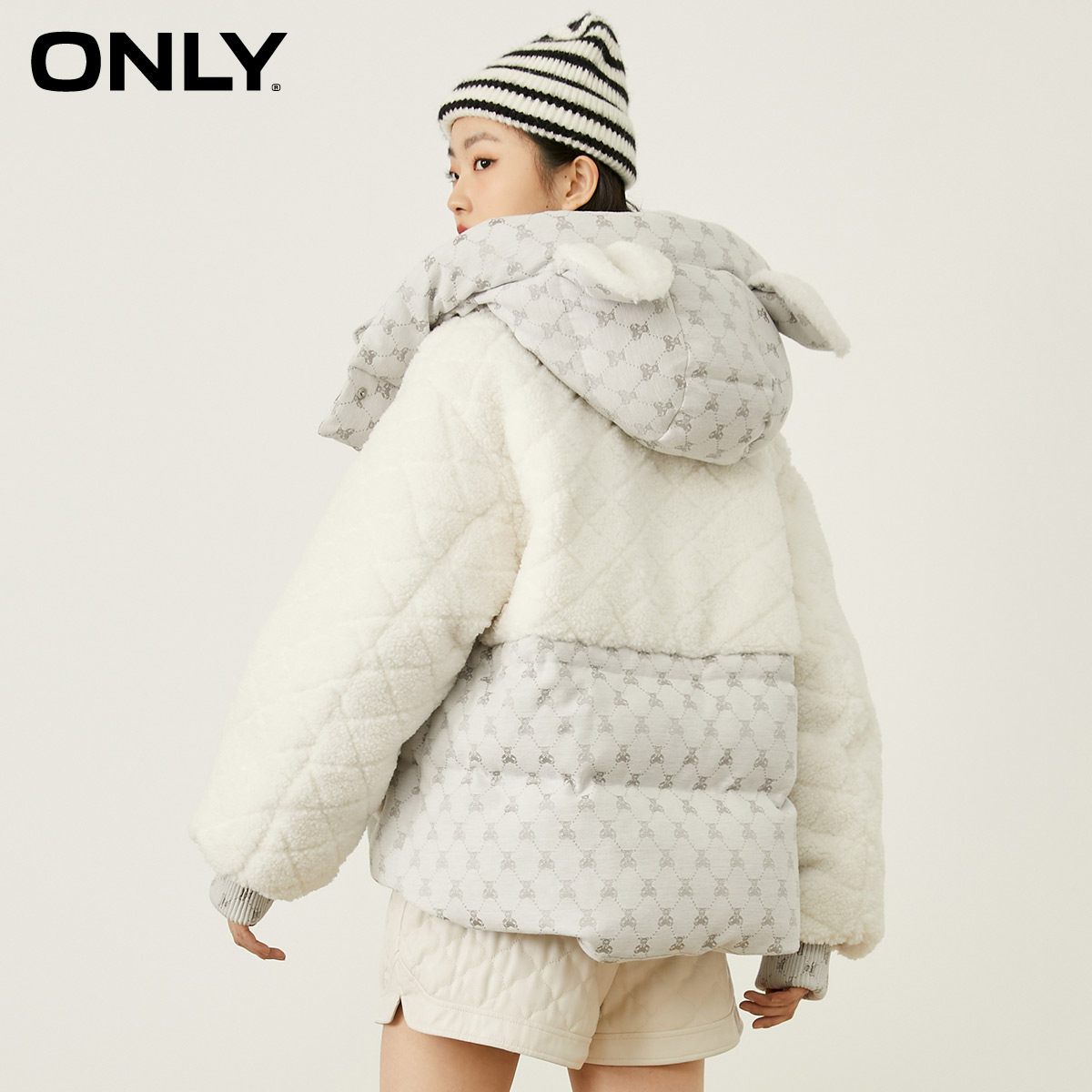 only2021冬季新款短款仿拼接羊羔绒 ONLYoutlets店羽绒服