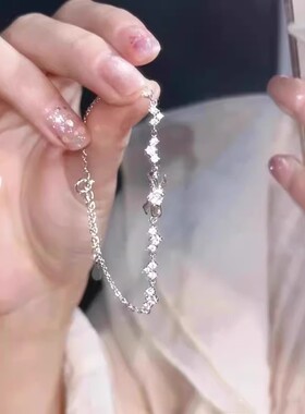 S925纯银在逃公主蝴蝶结手链甜心