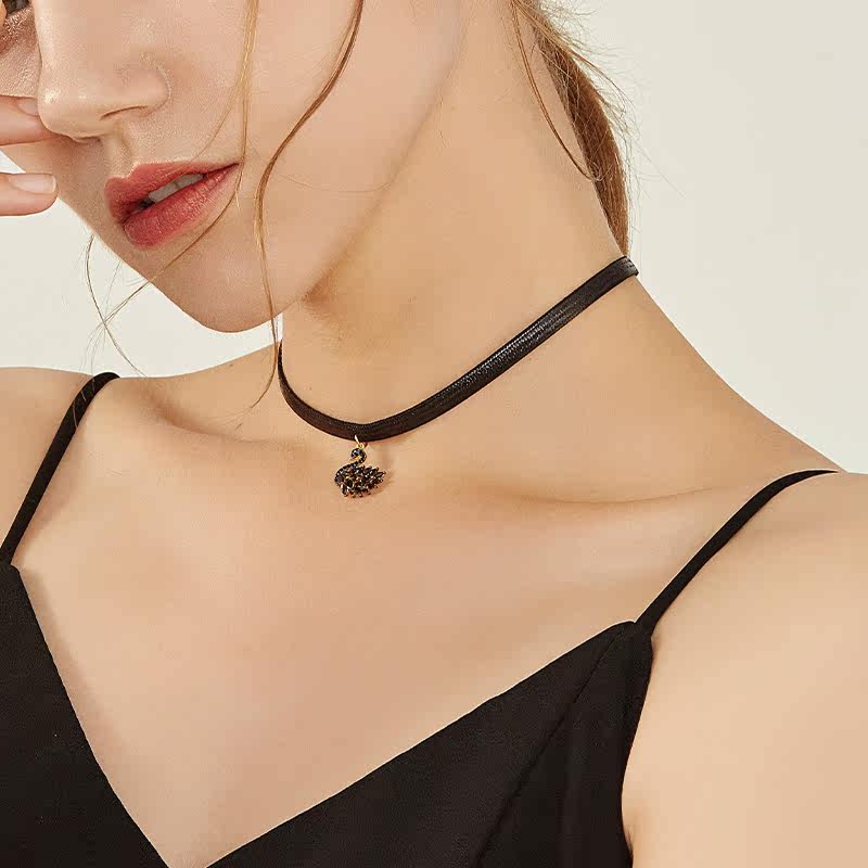 小天鹅女颈带choker黑色脖颈锁骨链 lanshinuo项链