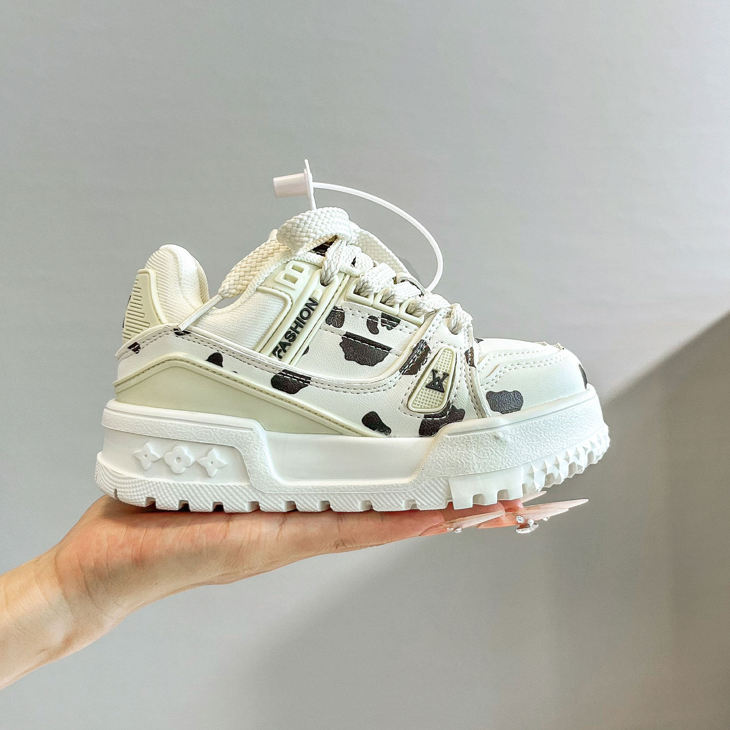 官网25年真皮春秋季男童鞋子潮牌洋气女童休闲鞋百搭儿童运动板鞋,淘宝优惠券,粉丝福利购,淘宝优惠卷