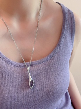 长款皮绳不规则镂空吊坠项链女轻奢小众高级感挂脖锁骨链时尚配饰