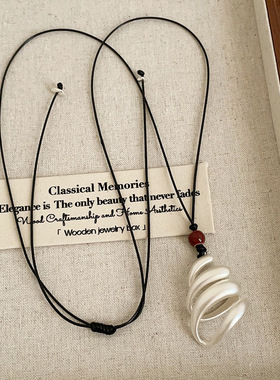 几何螺旋椭圆花朵编织抽拉项链女小众设计感气质百搭颈链毛衣链