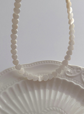 简约设计感6mm天然贝壳爱心项链