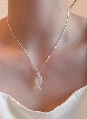 海街日记清新薄荷绿小鱼锆石项