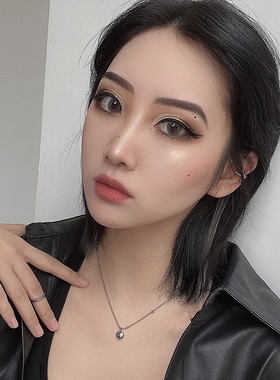 lucky元素吊坠不对称设计小众钛钢项链女ins潮网红不掉色锁骨链