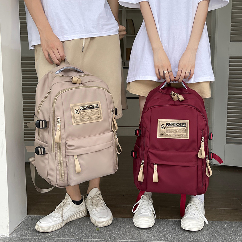  圣利威双肩背包