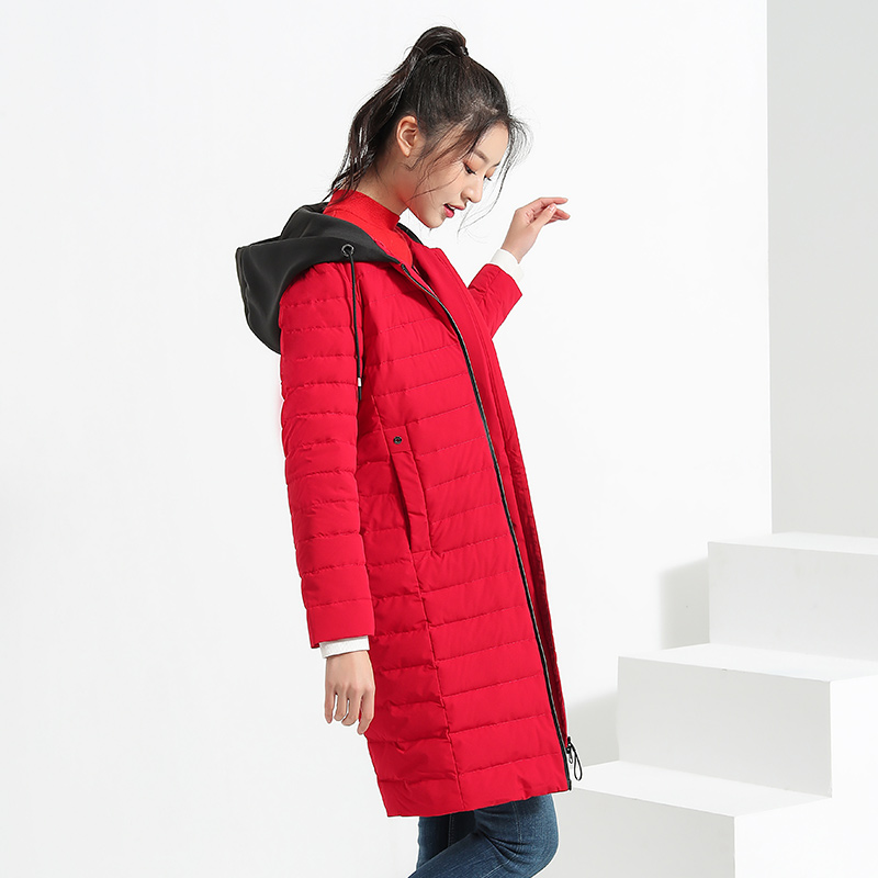 千仞岗秋冬新款羽绒服女轻薄撞色卫衣连帽休闲纯色中长款羽绒 千仞岗秋冬新款羽绒服女轻薄撞色卫衣连帽休闲纯色中长款羽绒