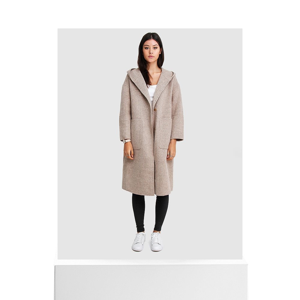 belle& bloomWalk This Way Wool Blend Oversized Coat beige-图3