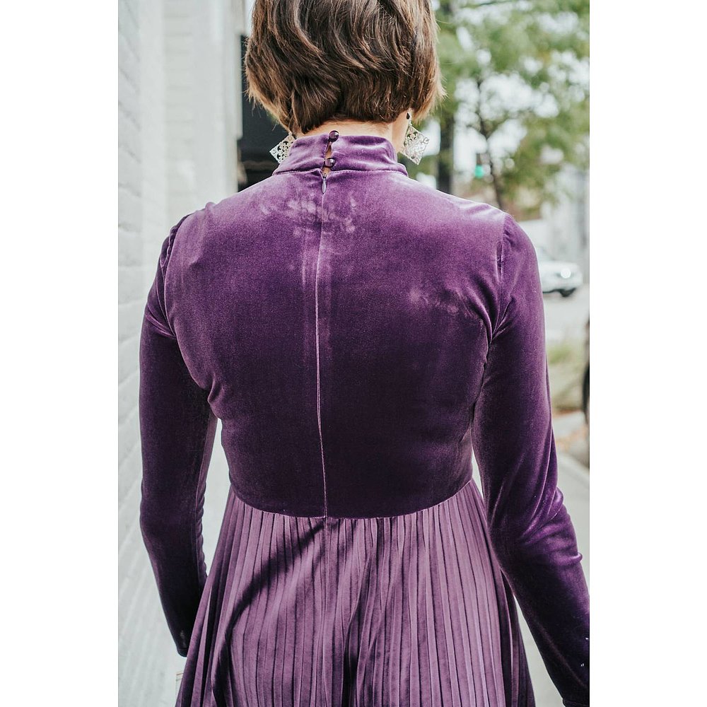 maggy londonVelvet Turtle Neck Dress In Purple purple 【美国 - 图2