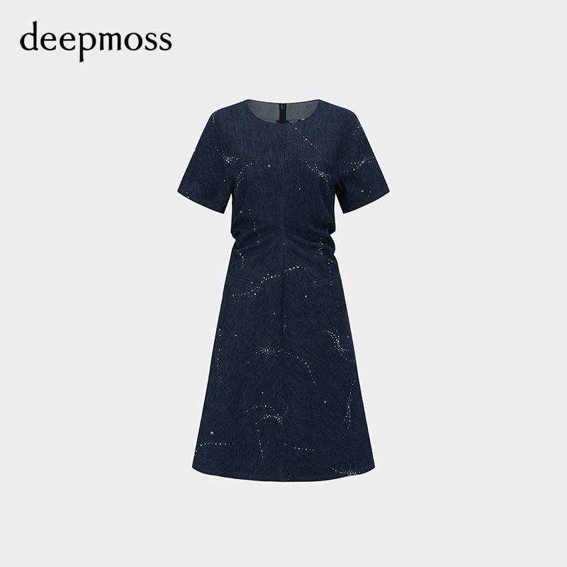 【deepmoss】2024春夏新款女装时尚气质光点褶裥收腰牛仔连衣裙 - 图3