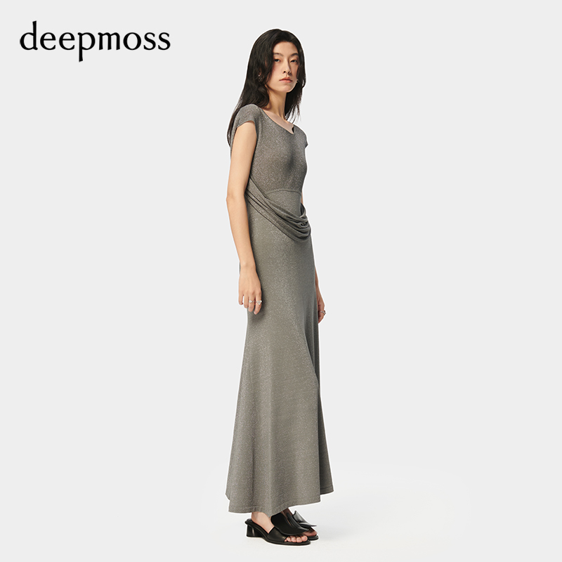 【deepmoss】2024春夏新款女装时尚水泽精致亮丝垂荡无袖连衣长裙 - 图1