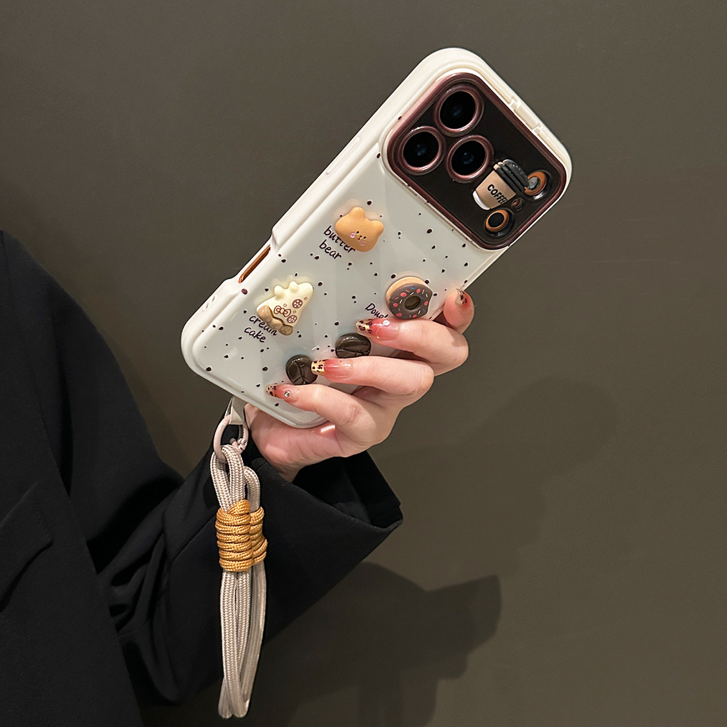 卡巴顿 适用苹果17promax手机壳新款翻盖支架带镜子iphone17pro男女创意16挂绳全包防摔超好看17Air镜面软套,淘宝优惠券,粉丝福利购,淘宝优惠卷