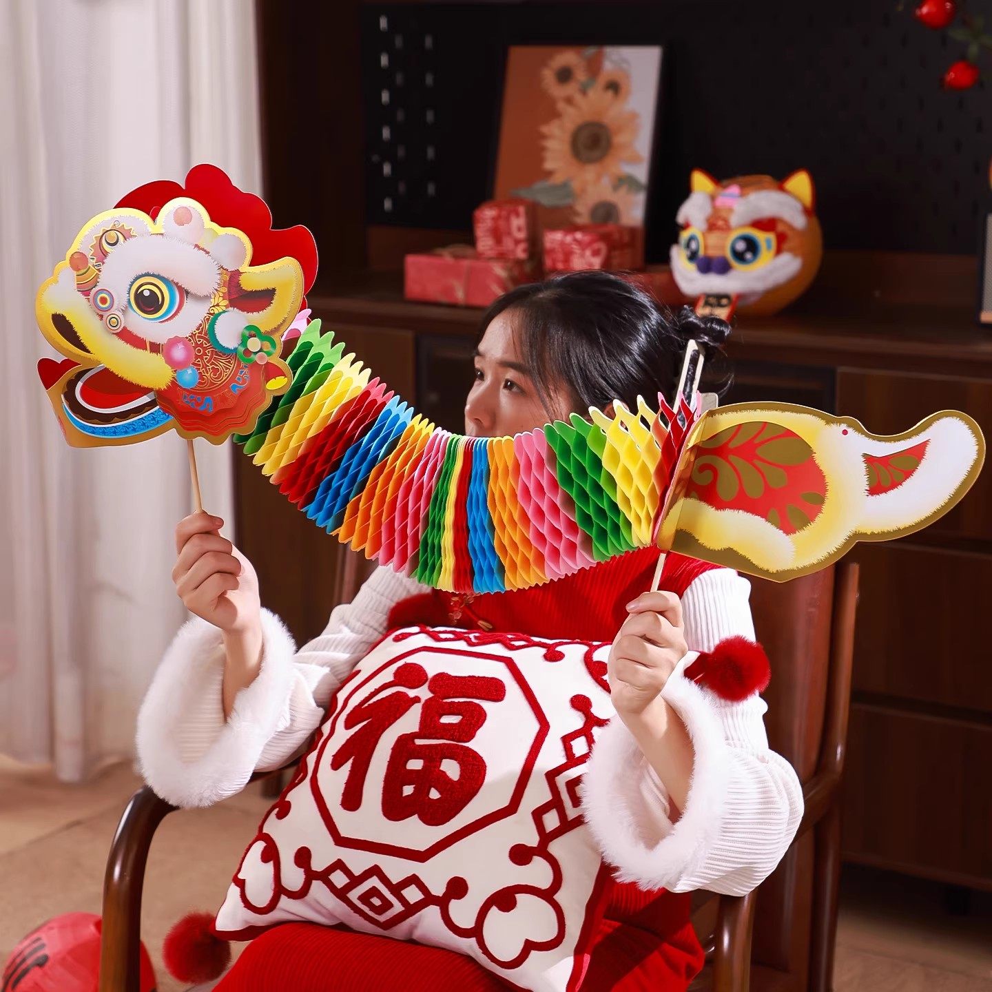 2026新年元旦装饰蜂窝纸灯笼挂饰拉花舞龙马年幼儿园氛围拍照道具,淘宝优惠券,粉丝福利购,淘宝优惠卷