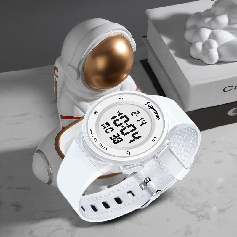 superme联名女机械运动少女电子表 tirense国产腕表