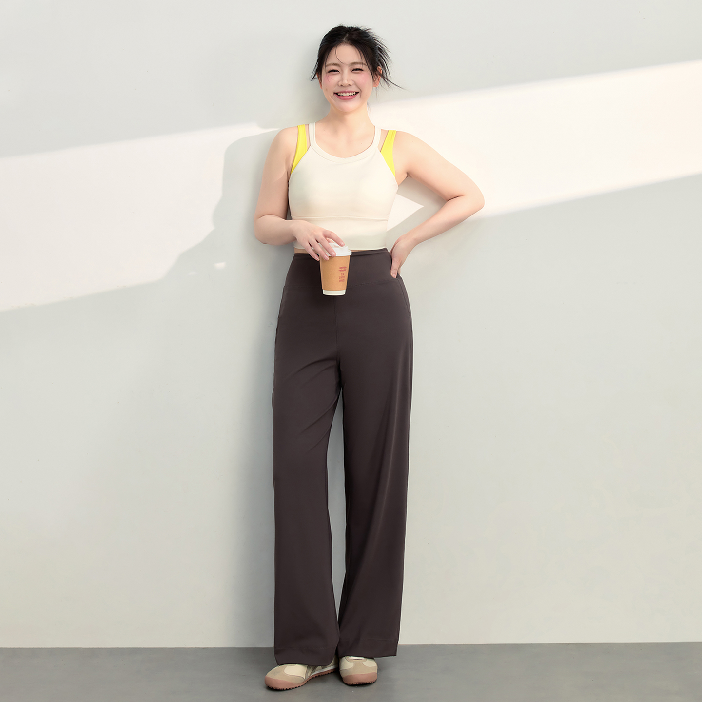 Large size wide-leg pants for women fat MM loose flesh covering slimming yoga pants high waist straight-leg casual running sports fitness pants