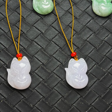 天然翡翠狐狸挂件项链坠九尾狐