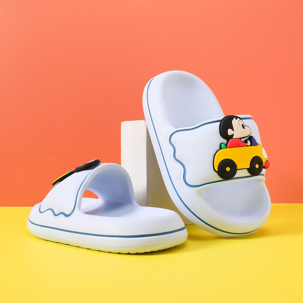 2025新款蜡笔小新儿童拖鞋男童夏季新款防滑软底室内居家宝宝凉拖,淘宝优惠券,粉丝福利购,淘宝优惠卷