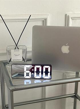 SmartLEDClockBedsigA
