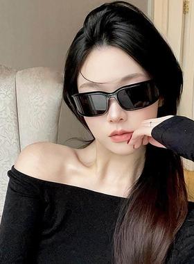 2025新款高级感发箍太阳眼镜覆古未来感防晒二合一曲面太阳眼镜抗